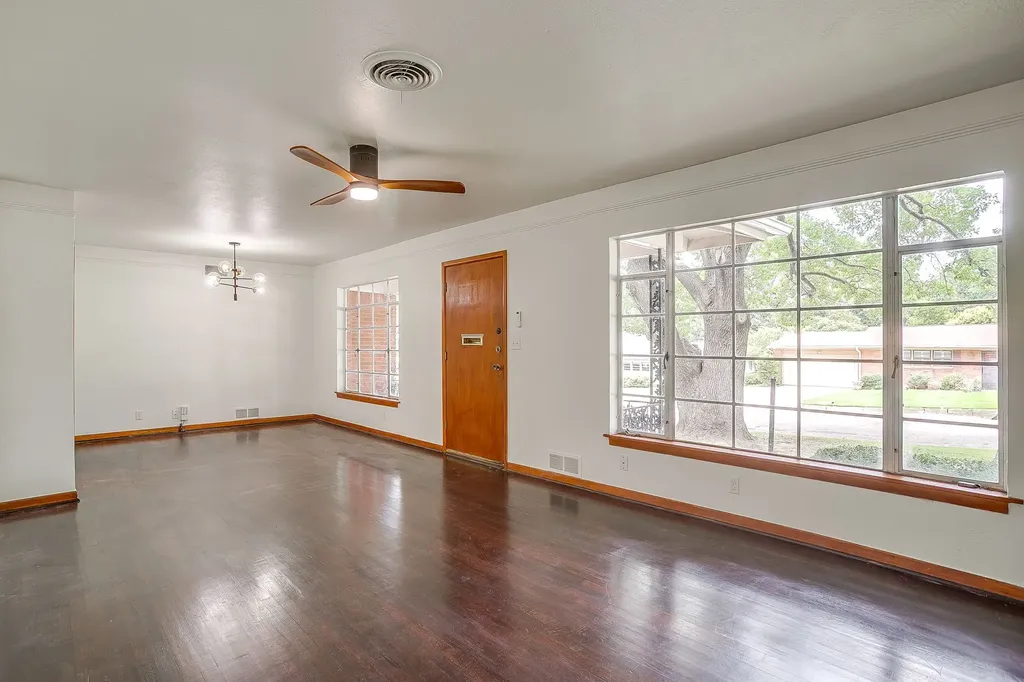 3401 Bilglade Road Fort Worth TX 76133