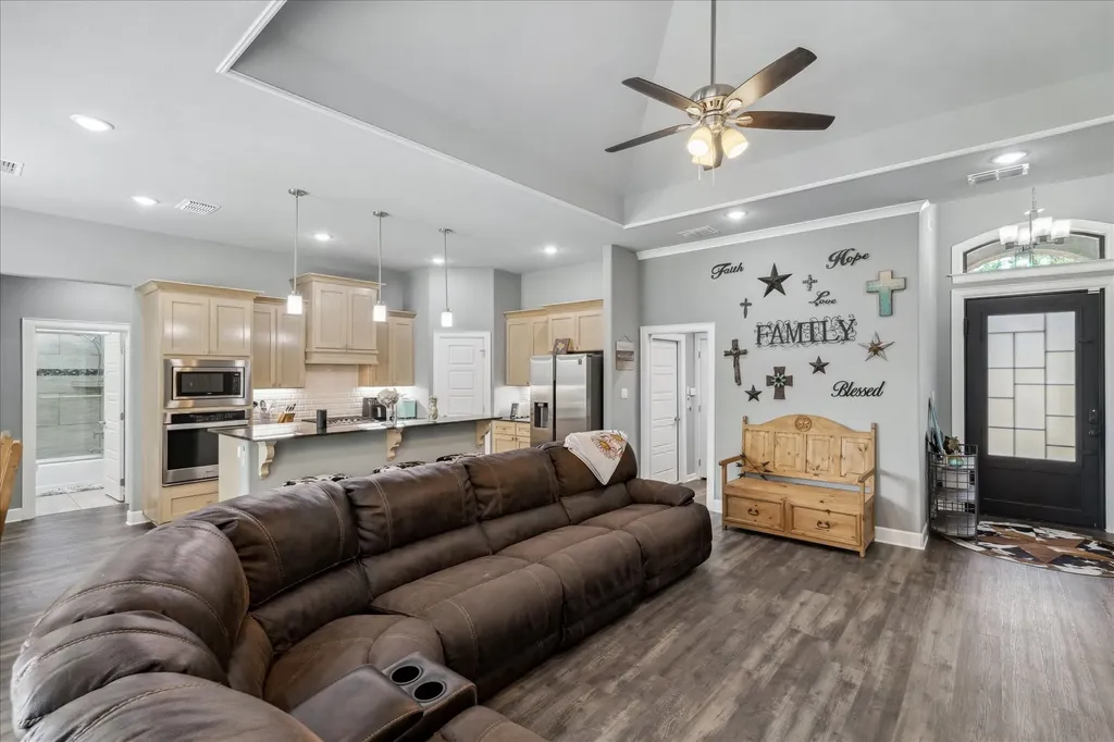 2231 Rana Park Flint TX 75762