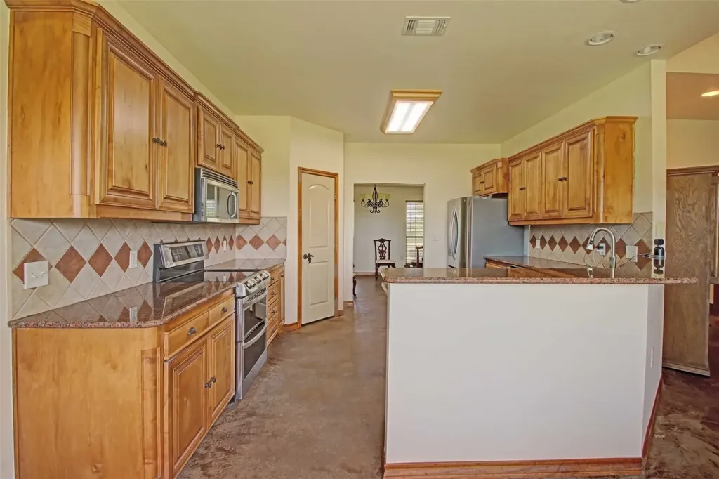 2800 County Road 314 Cleburne TX 76031