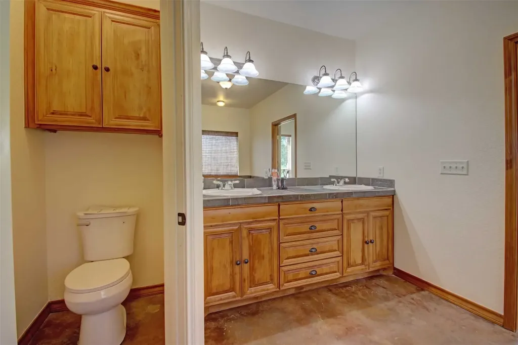 2800 County Road 314 Cleburne TX 76031