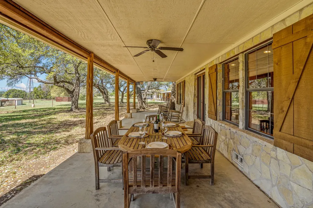 660 Fm 203 Walnut Springs TX 76690