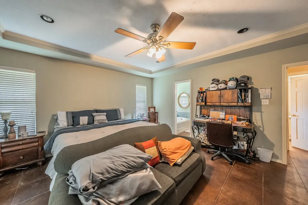 613 N Overlook Drive Kerens TX 75144
