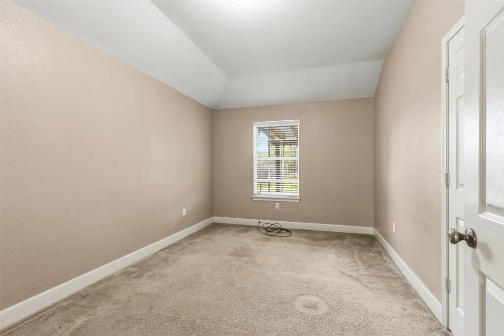 1905 E Alma Avenue Sherman TX 75090