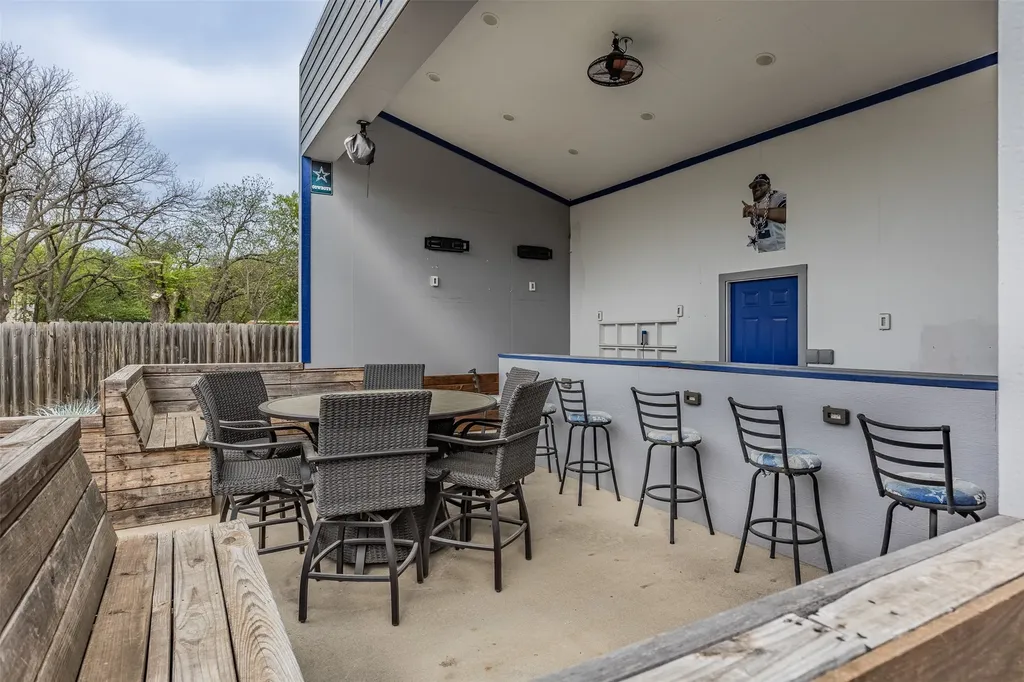 1905 E Alma Avenue Sherman TX 75090
