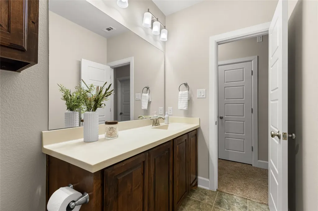 2205 Tremont Boulevard Mckinney TX 75071