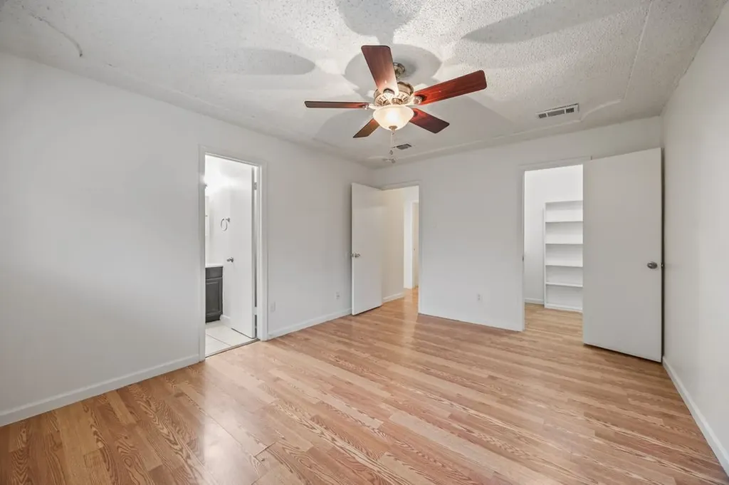 5625 Marlene Haltom City TX 76148