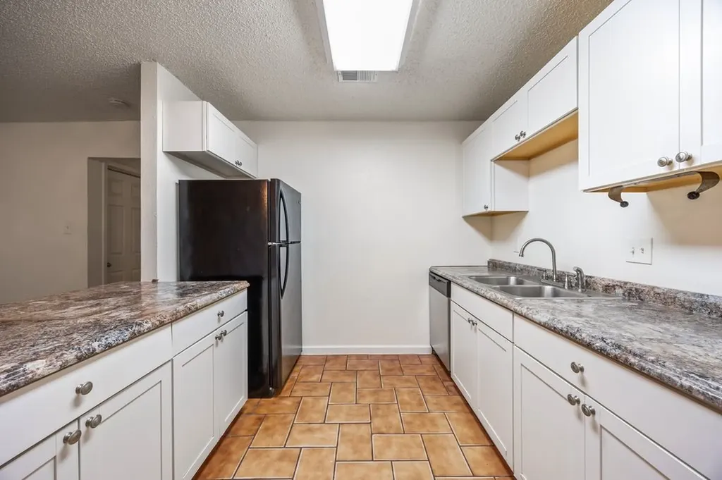 5625 Marlene Haltom City TX 76148