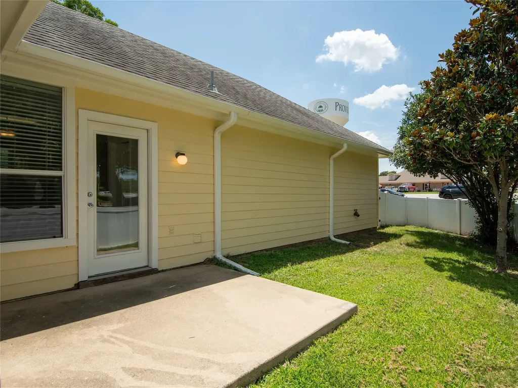 1729 Cambridge Drive Providence Village TX 76227