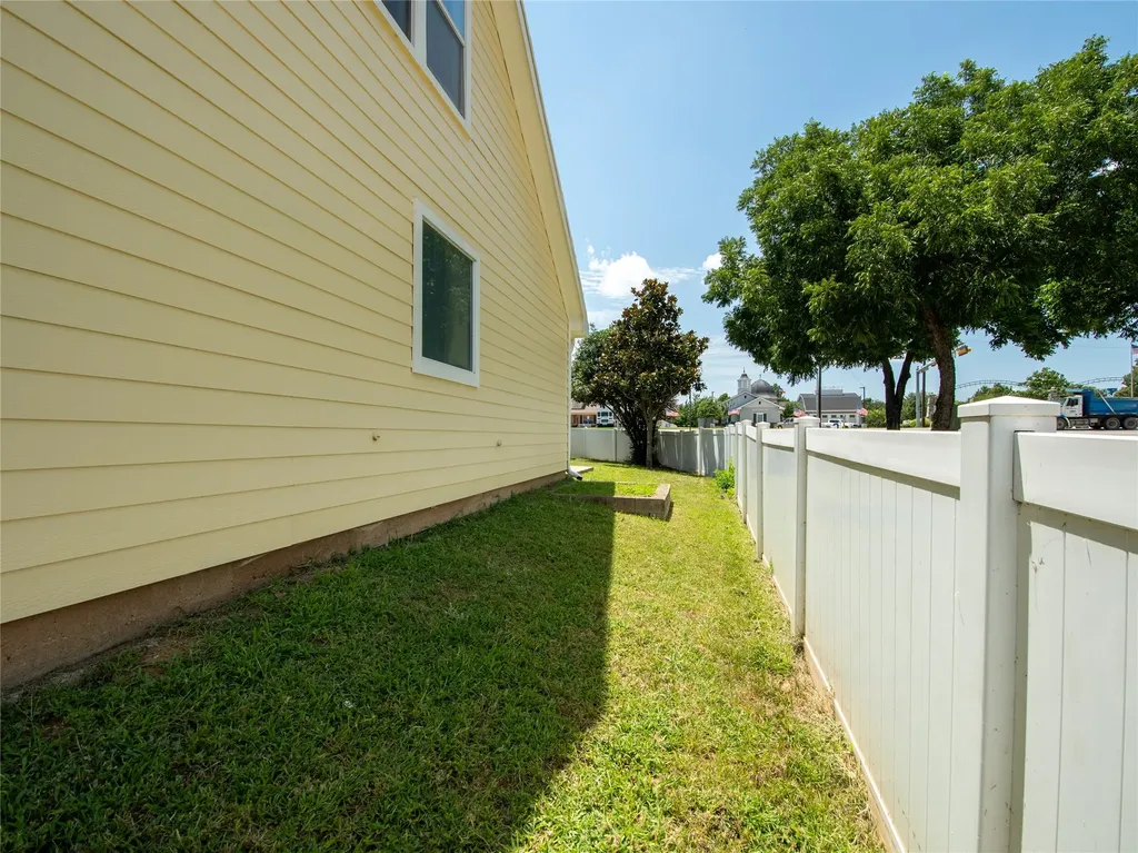 1729 Cambridge Drive Providence Village TX 76227