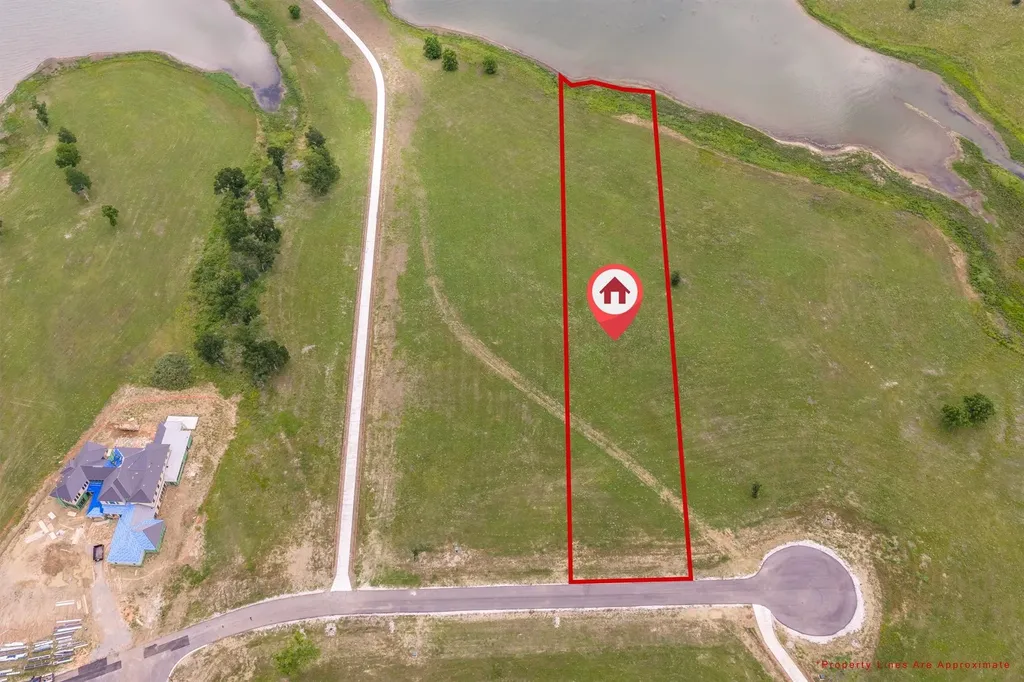 220 Lakeshore Lane Windom TX 75492