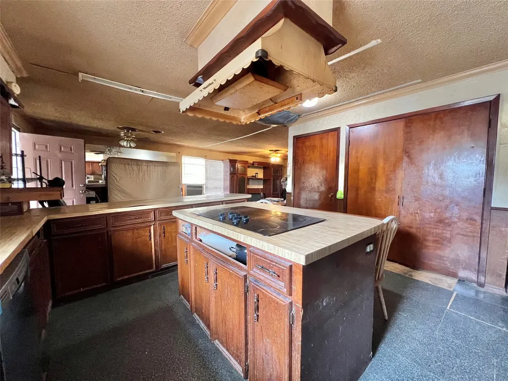 130 Calhoun Cove East Tawakoni TX 75472