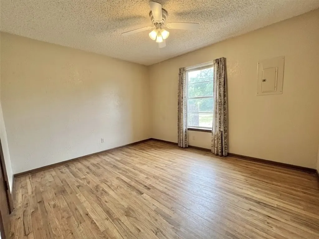 130 Calhoun Cove East Tawakoni TX 75472