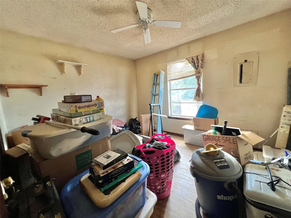 130 Calhoun Cove East Tawakoni TX 75472