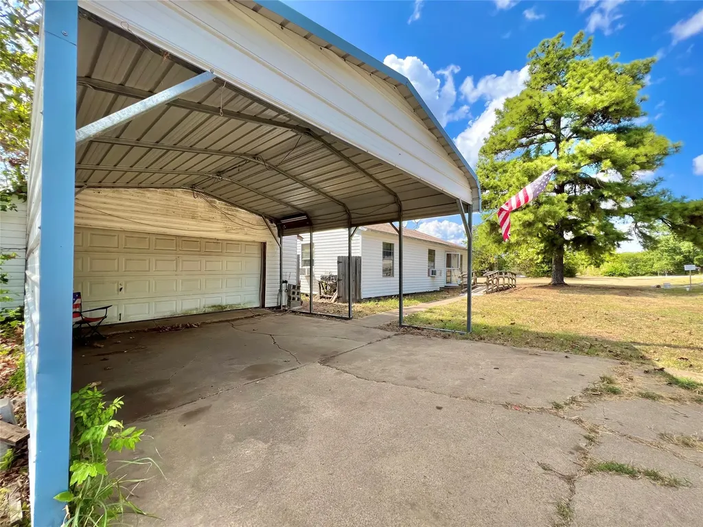 130 Calhoun Cove East Tawakoni TX 75472