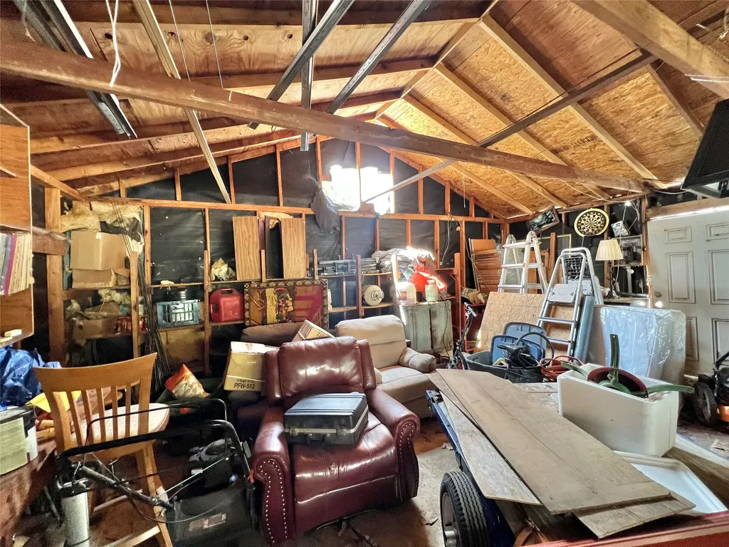 130 Calhoun Cove East Tawakoni TX 75472
