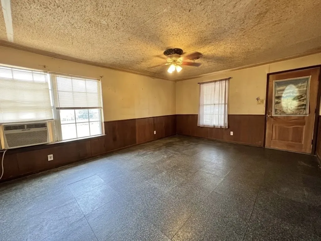 130 Calhoun Cove East Tawakoni TX 75472