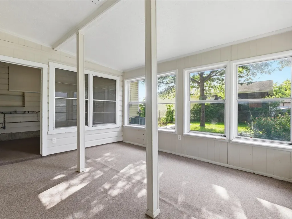 5113 Flagstone Drive Sansom Park TX 76114