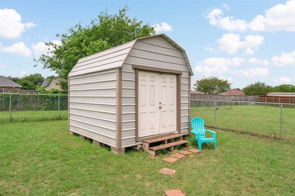 408 Sunshine Trail Bells TX 75414