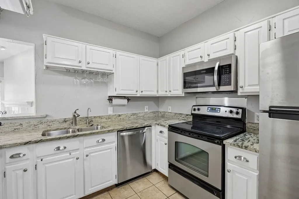 7151 Gaston Avenue Dallas TX 75214