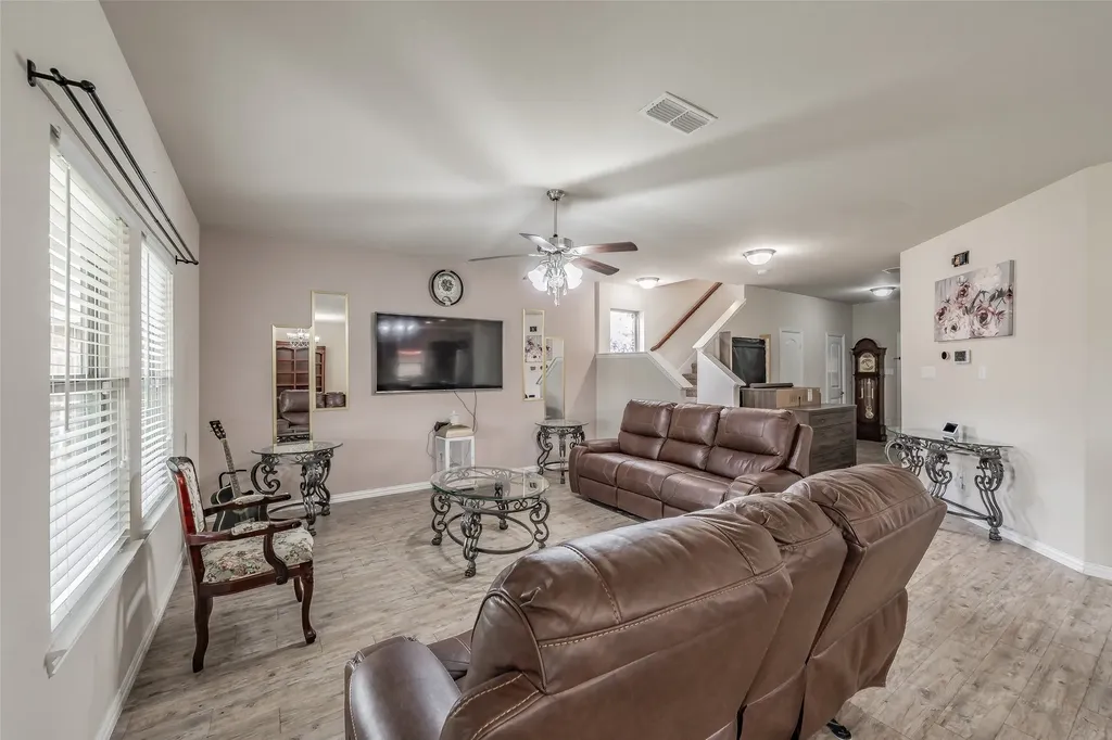 2841 Mesquite Road Fort Worth TX 76111