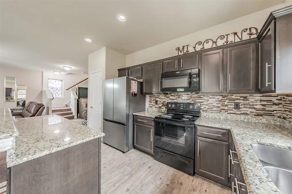 2841 Mesquite Road Fort Worth TX 76111