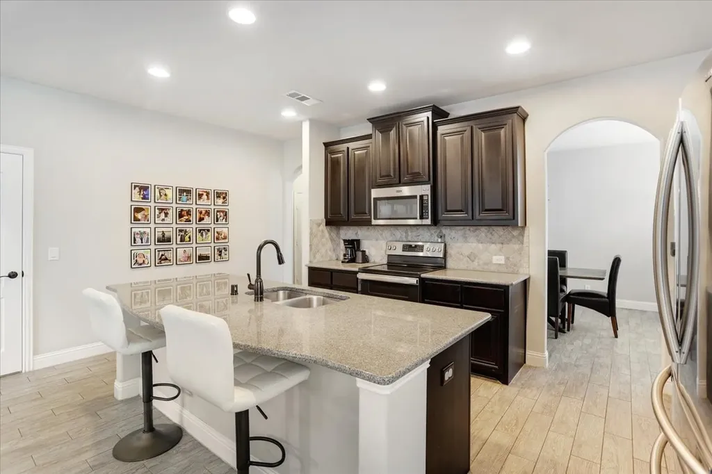 3656 Rosewood Denison TX 75020