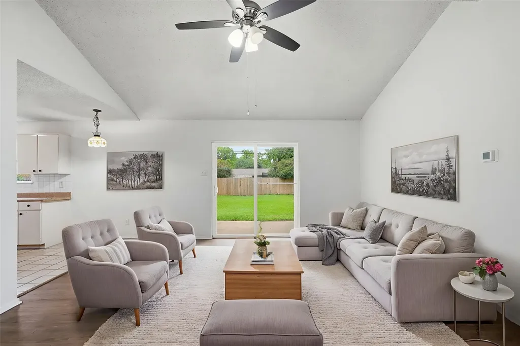 1511 E Tucker Boulevard Arlington TX 76010