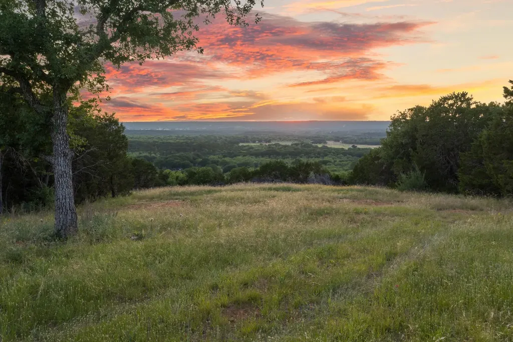 1875 County Road 494 Strawn TX 76475