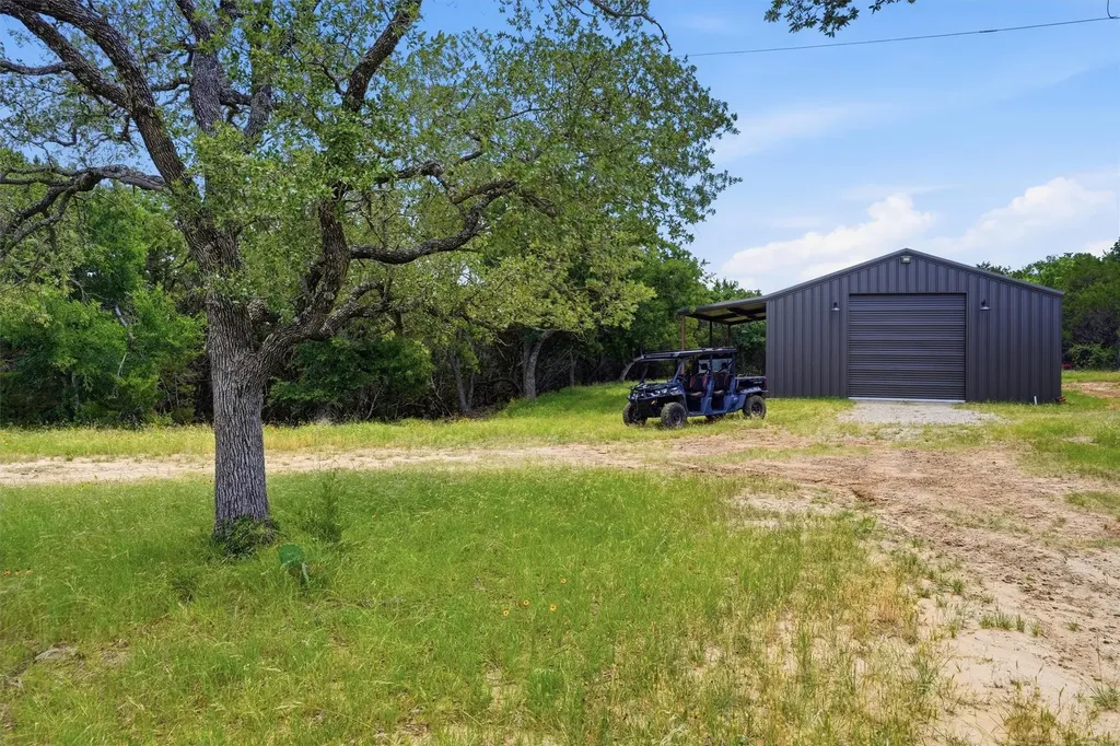 1875 County Road 494 Strawn TX 76475