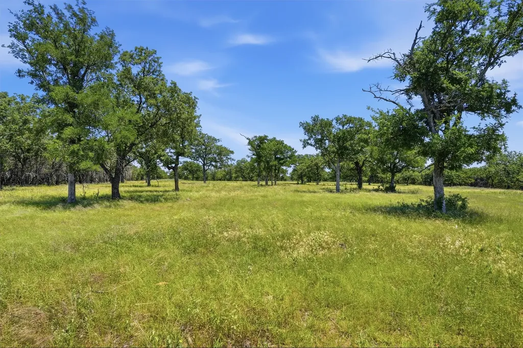 1875 County Road 494 Strawn TX 76475