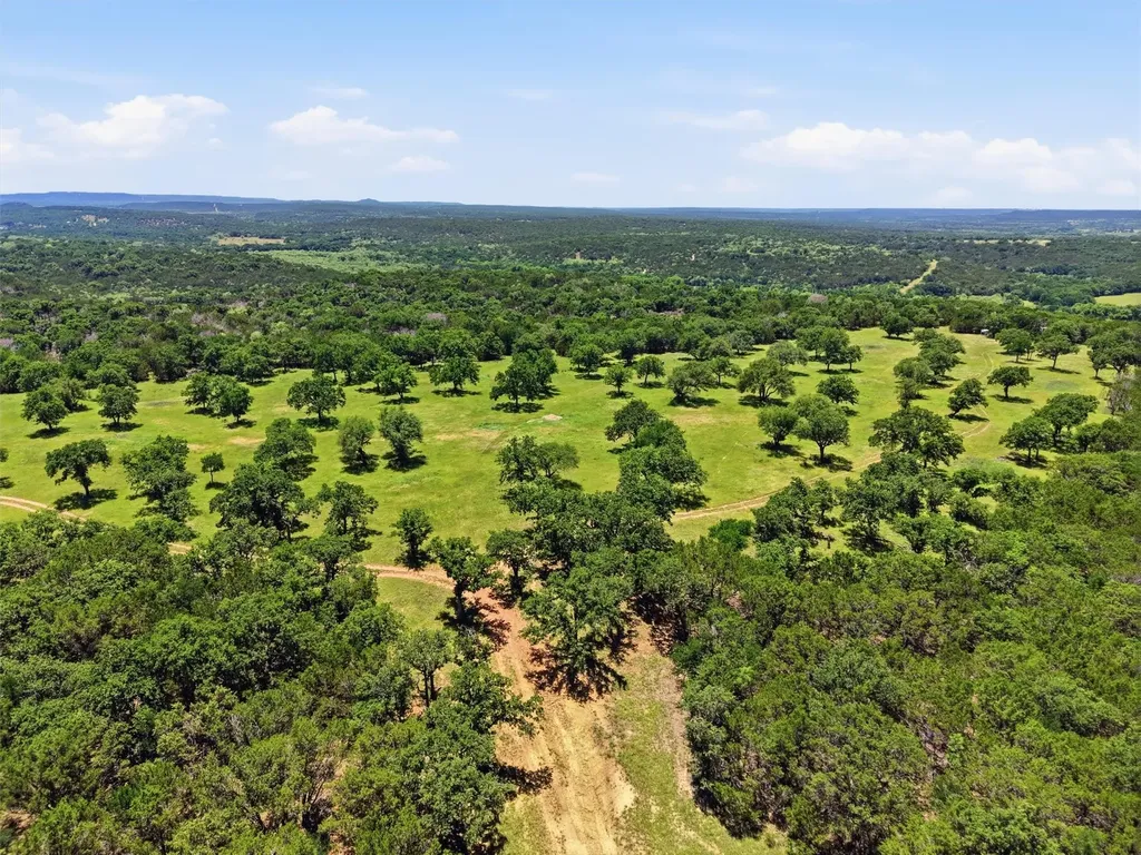 1875 County Road 494 Strawn TX 76475