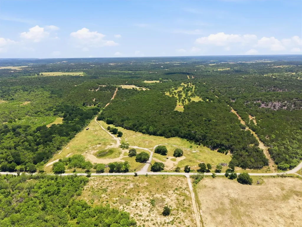 1875 County Road 494 Strawn TX 76475