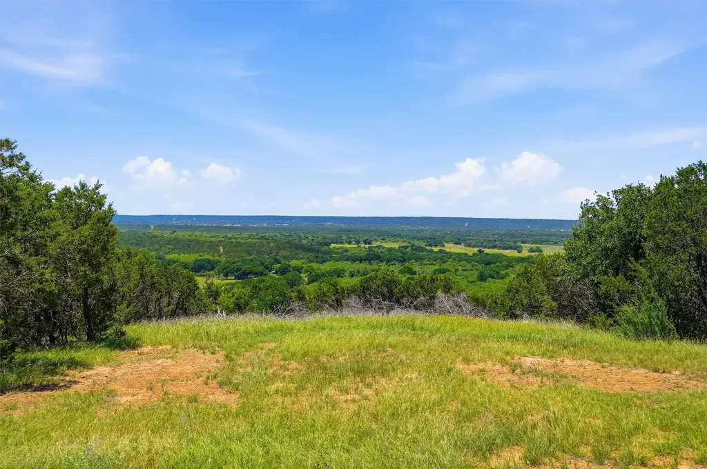 1875 County Road 494 Strawn TX 76475