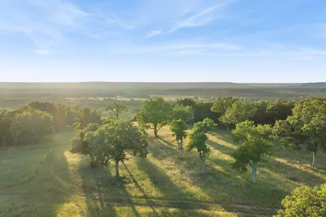 1875 County Road 494 Strawn TX 76475