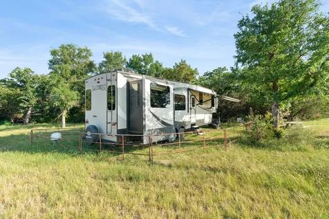 1875 County Road 494 Strawn TX 76475