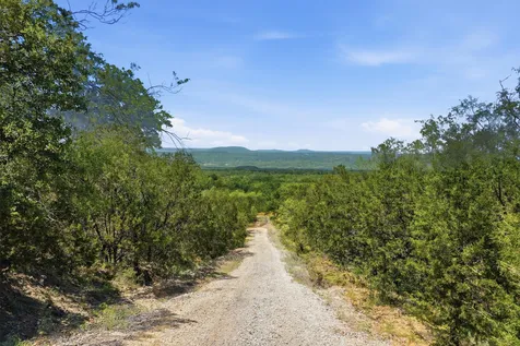 1875 County Road 494 Strawn TX 76475