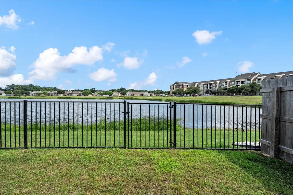 1524 Elise Avenue Waco TX 76706