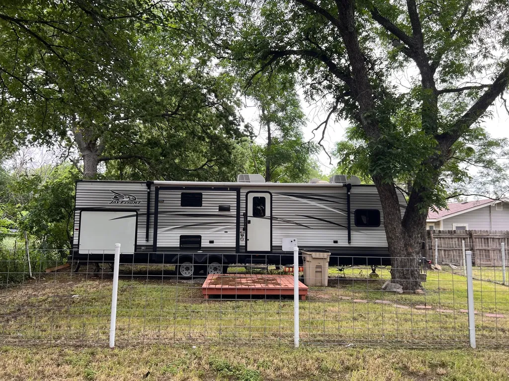 105 W Wrights Avenue Comanche TX 76442
