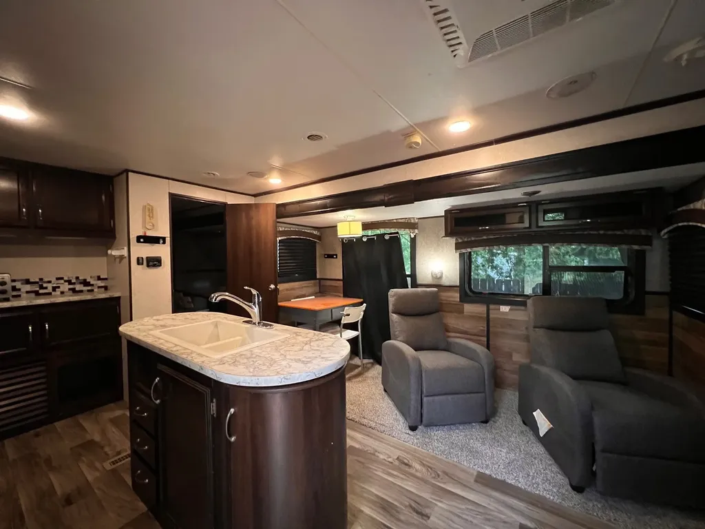105 W Wrights Avenue Comanche TX 76442