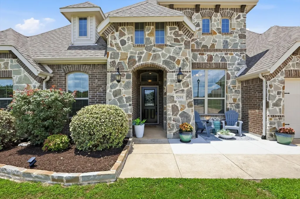5201 Ruger Lane Mckinney TX 75071