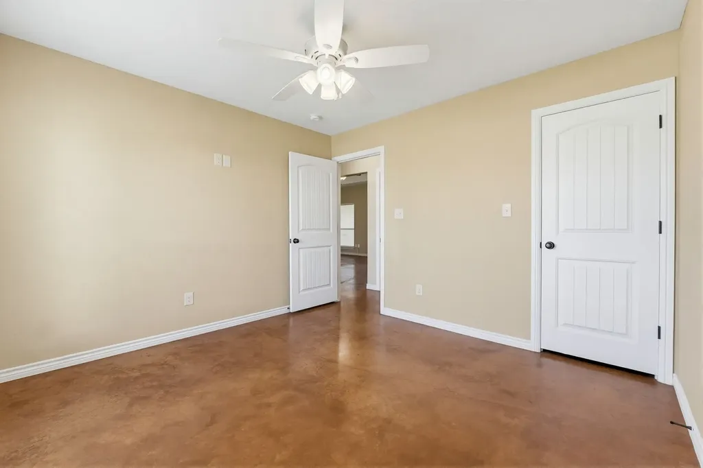 1124 Limestone Drive Lampasas TX 76550
