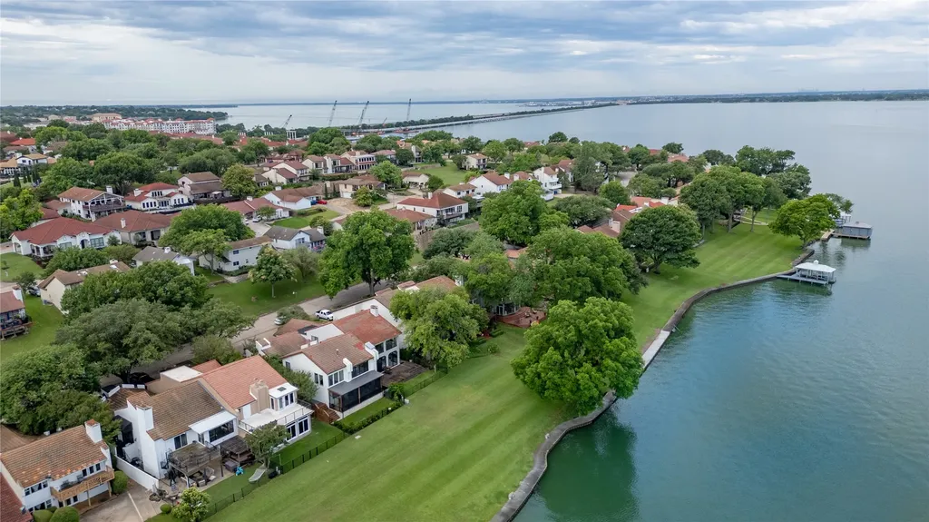 3516 Lakeside Drive Rockwall TX 75087