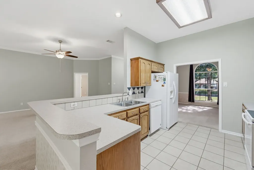 1909 Diamond Ridge Drive Lampasas TX 76550