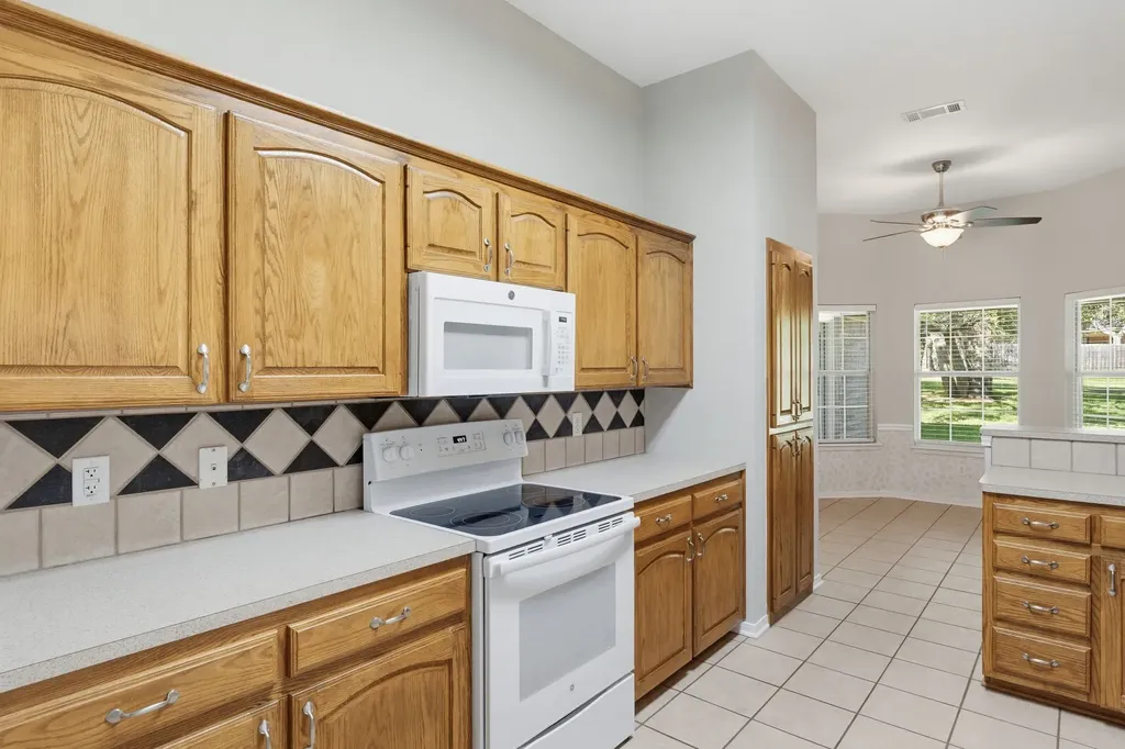 1909 Diamond Ridge Drive Lampasas TX 76550