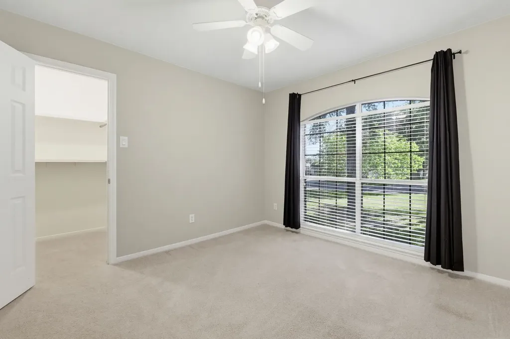1909 Diamond Ridge Drive Lampasas TX 76550