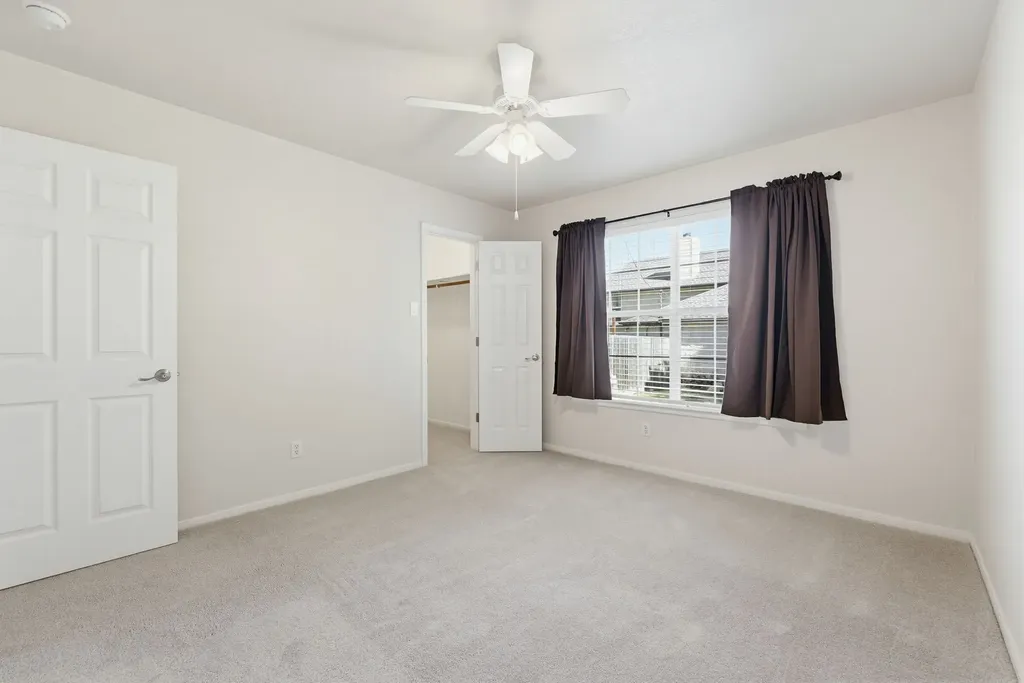 1909 Diamond Ridge Drive Lampasas TX 76550