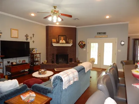 1106 Tall Timbers Gilmer TX 75645