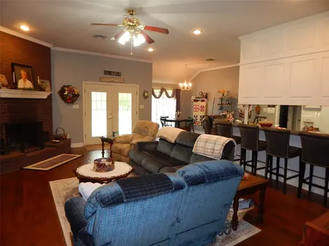 1106 Tall Timbers Gilmer TX 75645