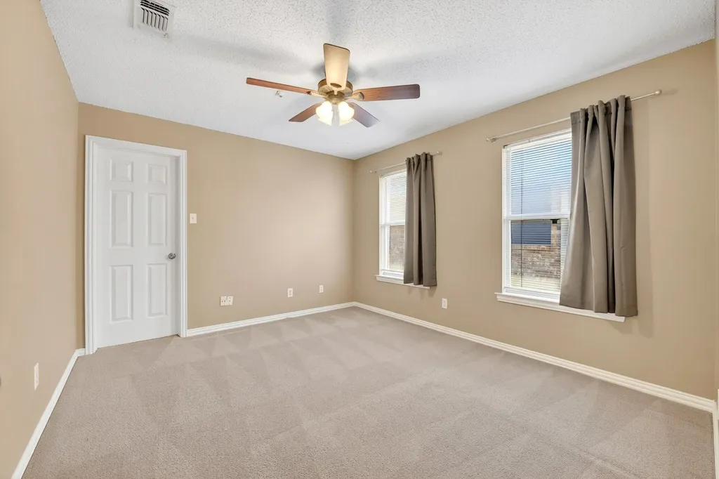 3792 Waterford Drive Addison TX 75001