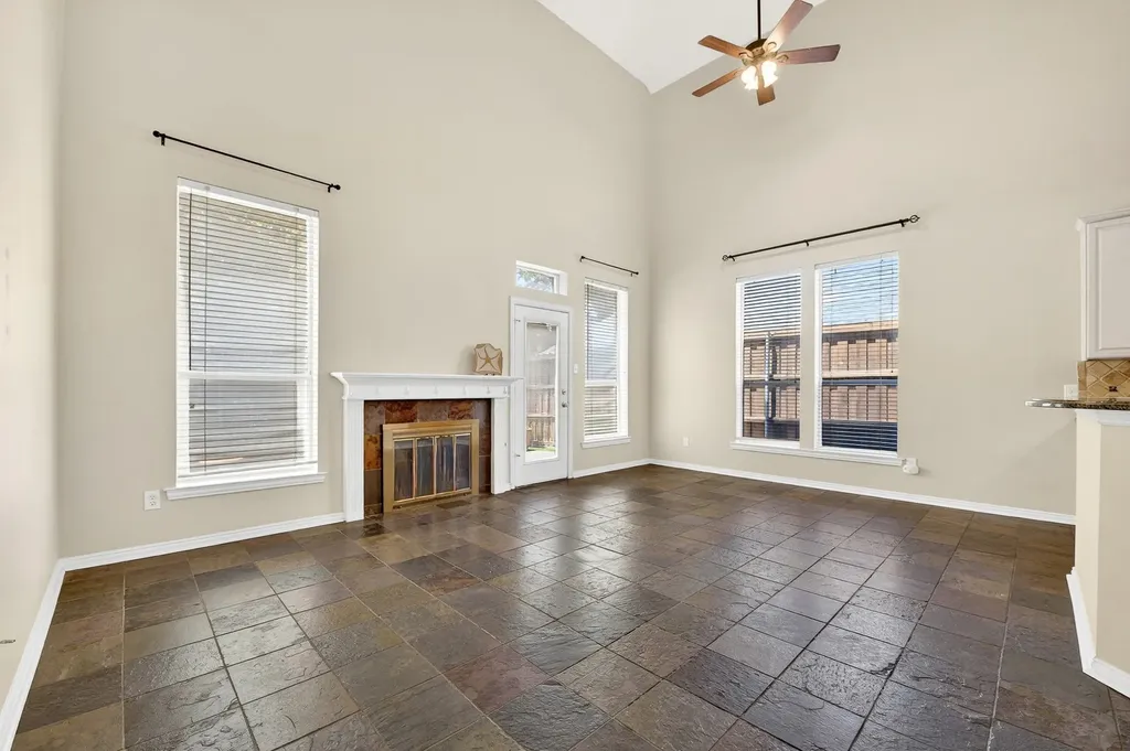 3792 Waterford Drive Addison TX 75001